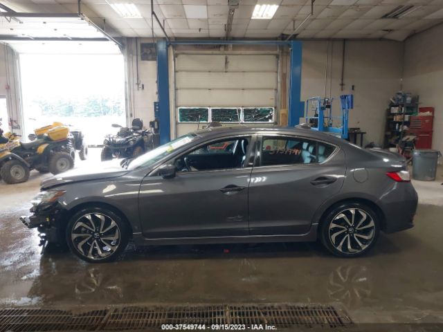 19UDE2F45JA002705 Acura Ilx Special Edition