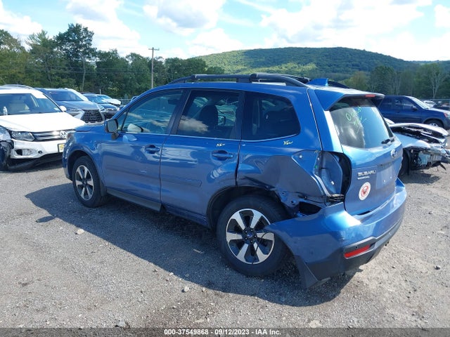 JF2SJARC1JH595986 Subaru Forester Limited