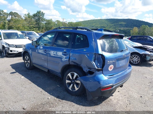 JF2SJARC1JH595986 Subaru Forester Limited