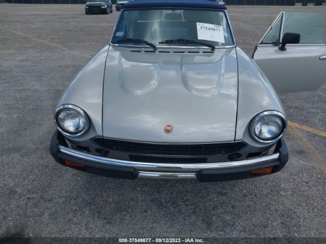 1982 FIAT 124 ZFAAS00B6C8188164 Photo 5