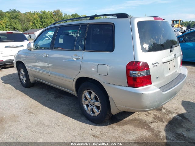 2005 TOYOTA HIGHLANDER VIN: JTEGP21A450062906
