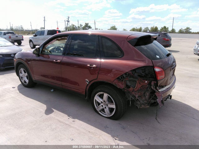 2013 PORSCHE CAYENNE WP1AF2A24DLA39076 Photo 2