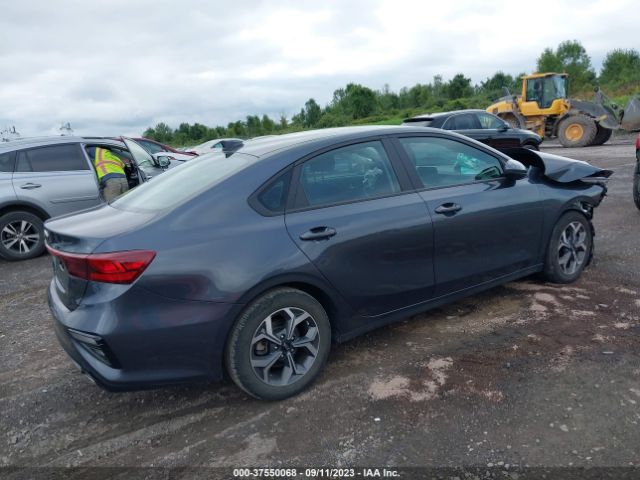 3KPF24AD9LE255058 KIA Forte Lxs