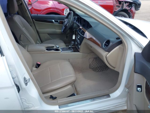 WDDGF4HB8EA890183 Mercedes-Benz C-class C 250