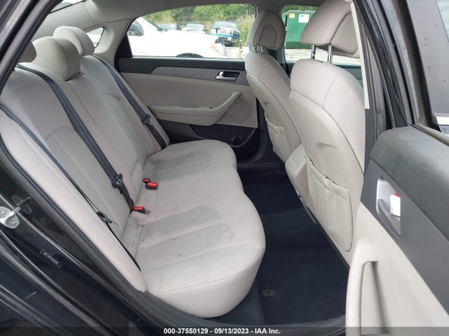 Hyundai SONATA SE 2017 5NPE24AF4HH560161 Image 8
