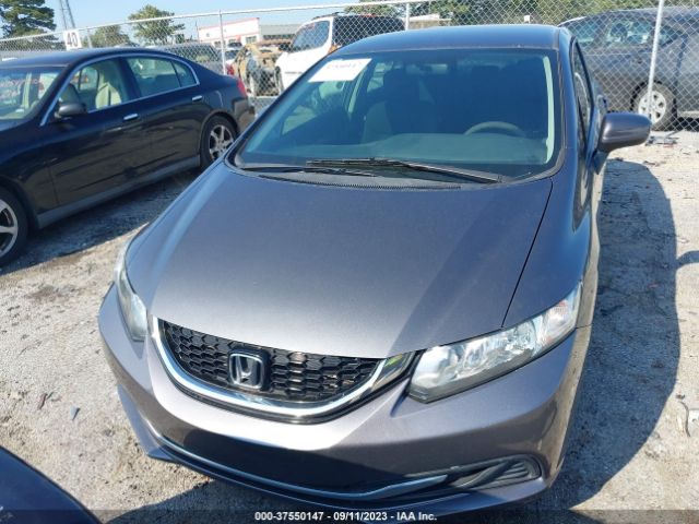 19XFB2F77FE110693 Honda Civic Sedan Se