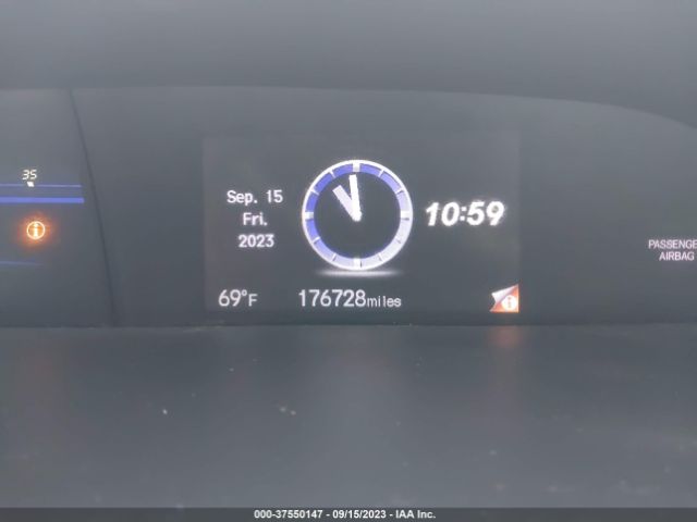 19XFB2F77FE110693 Honda Civic Sedan Se