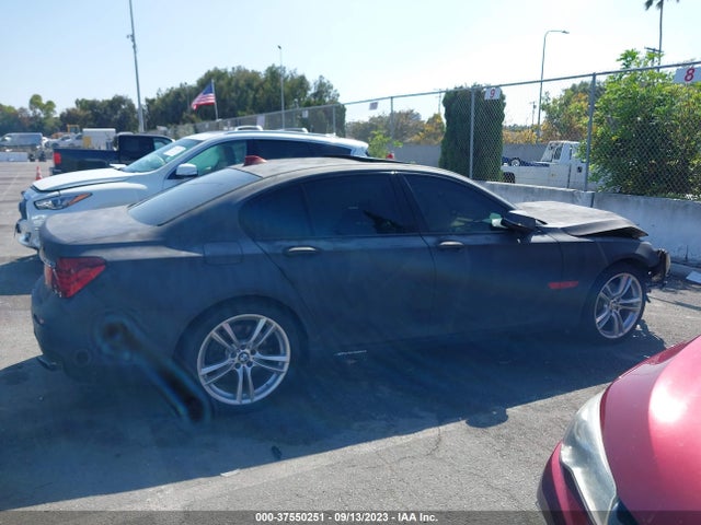 2013 BMW 7 SERIES 740I VIN: WBAYA6C57DD143629