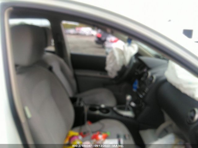 JN8AS5MV3EW718944 Nissan Rogue Select S