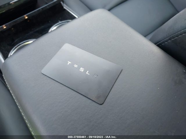 5YJ3E1EA3LF775033 Tesla Model 3 Standard Range