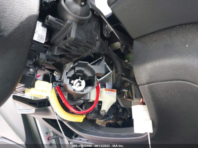 KNDJ23AU7L7733725 KIA SOUL S