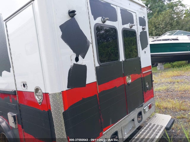 2015 Ford F-450, VIN: 1FD0X4GT6FEA15449