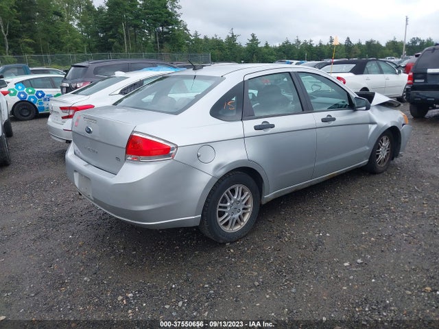 2011 FORD FOCUS SE VIN: 1FAHP3FN5BW114763
