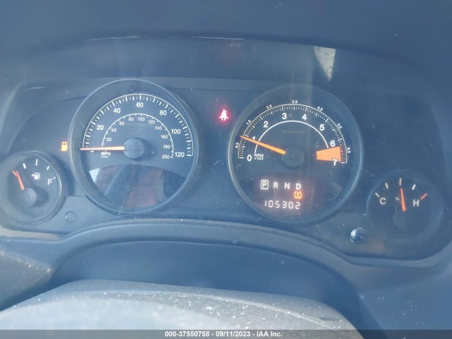 1C4NJPBA8FD157312 Jeep Patriot Altitude Edition