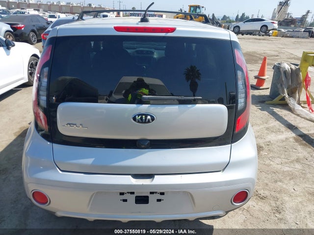 KIA SOUL + 2018 KNDJP3A51J7537397 Image 16