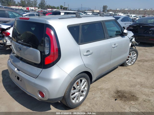 KIA SOUL + 2018 KNDJP3A51J7537397 Image 4