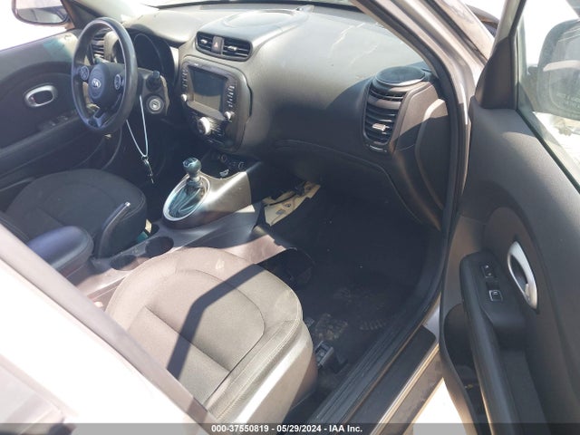 KIA SOUL + 2018 KNDJP3A51J7537397 Image 5