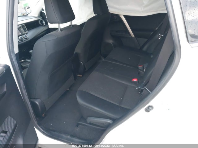 Toyota RAV4 LE 2015 JTMBFREV3FD122997 Image 8