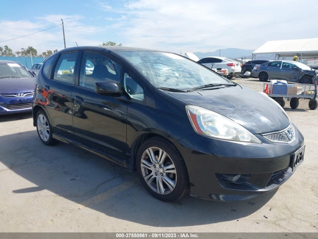 2010 HONDA FIT SPORT VIN: JHMGE8H43AS002125
