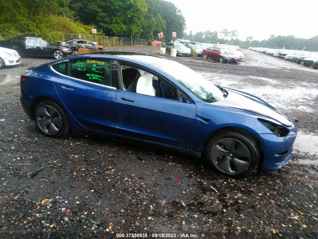 2019 Tesla 3, VIN: 5YJ3E1EB5KF390693