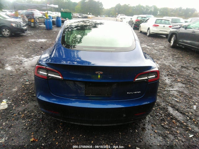 2019 Tesla 3, VIN: 5YJ3E1EB5KF390693