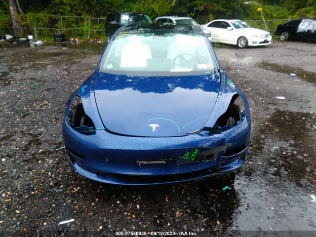 2019 Tesla 3, VIN: 5YJ3E1EB5KF390693