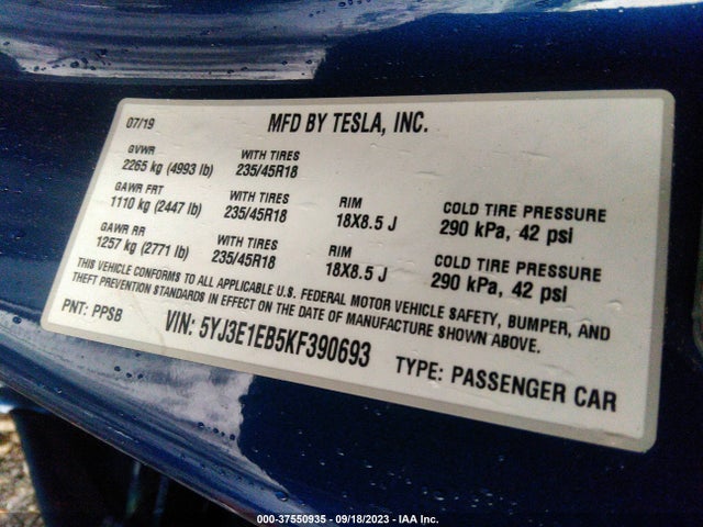 2019 Tesla 3, VIN: 5YJ3E1EB5KF390693