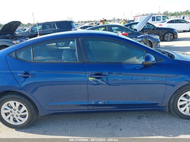 Hyundai ELANTRA SE 2019 5NPD74LF9KH472627 Image 13