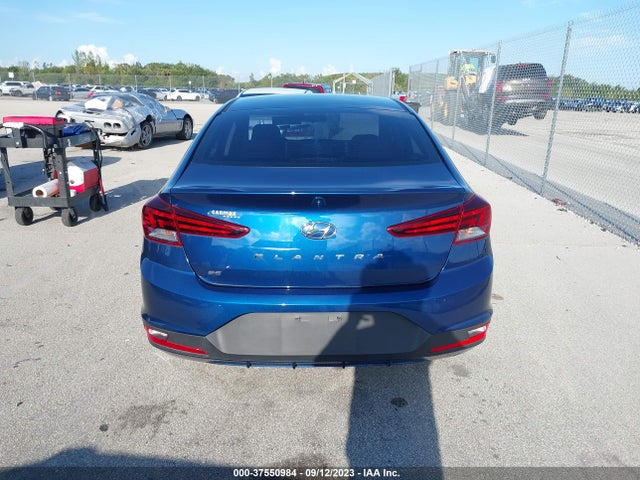 Hyundai ELANTRA SE 2019 5NPD74LF9KH472627 Image 16