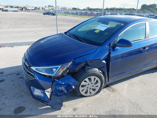 Hyundai ELANTRA SE 2019 5NPD74LF9KH472627 Image 6