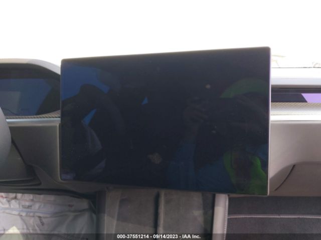 2022 TESLA MODEL X 7SAXCBE69NF355744 Photo 6