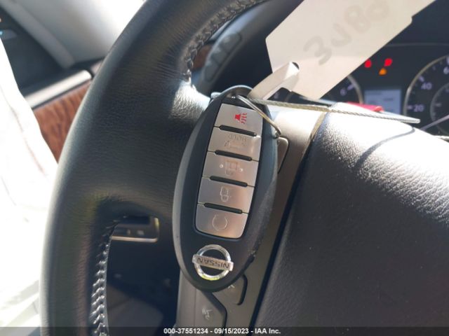 JN8AY2ND3L9111778 Nissan Armada Sl