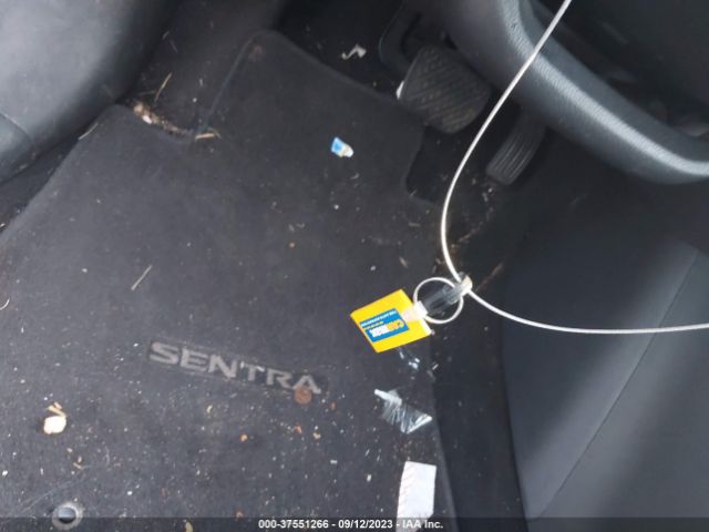 3N1AB7AP3GY235210 Nissan SENTRA SV