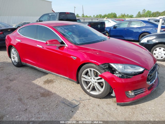 2015 TESLA MODEL S 85 KWH BATTERY VIN: 5YJSA1H11FFP75510