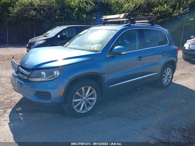 WVGSV7AX7HK002709 Volkswagen Tiguan Wolfsburg Edition