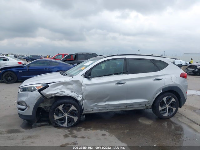 Hyundai Tucson Limited 2017 KM8J33A29HU374474 Image 14