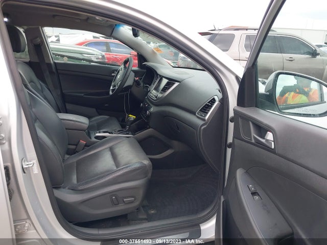 Hyundai Tucson Limited 2017 KM8J33A29HU374474 Image 5