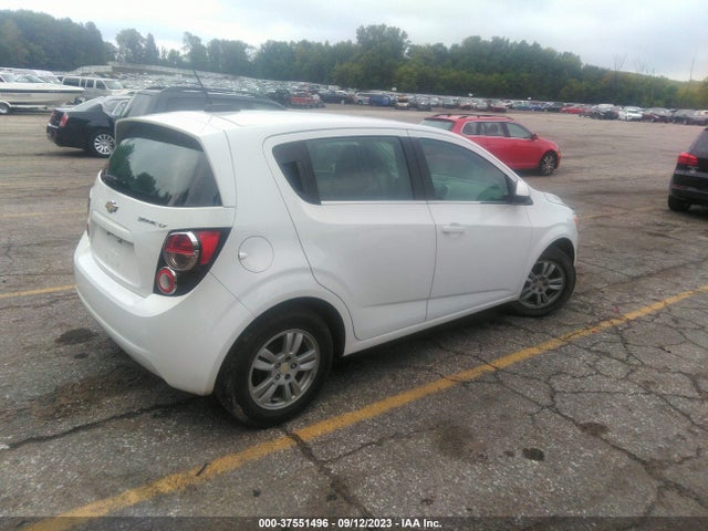 Chevrolet SONIC LT 2016 1G1JC6SG4G4142100 Image 4