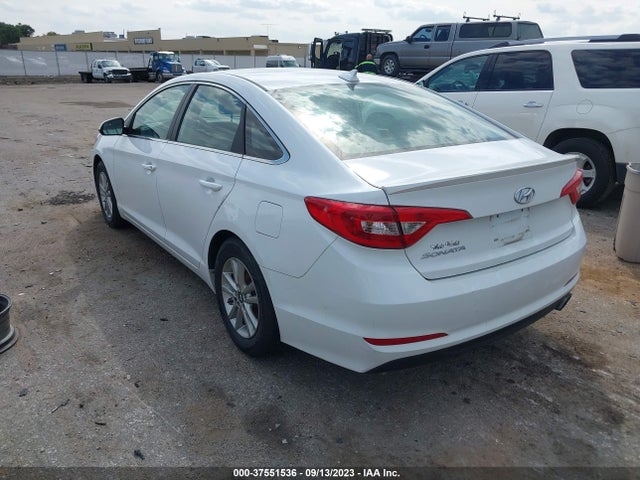 Hyundai SONATA SE 2017 5NPE24AF2HH510780 Image 3