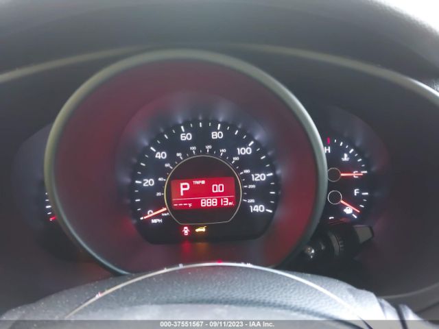 KNDJP3A52E7028022 KIA SOUL +
