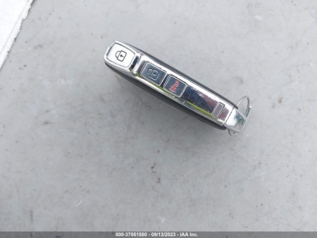 KNDRGDLG3N5110019 KIA Sorento Hybrid S
