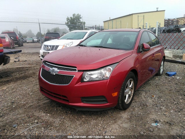 Chevrolet Cruze 1lt 2014 1G1PC5SB1E7344557 Image 2