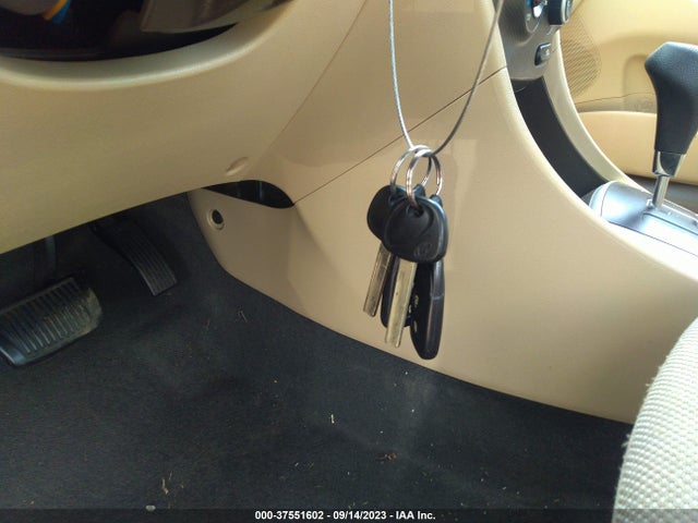 2013 HYUNDAI ACCENT GLS VIN: KMHCT4AE0DU274878