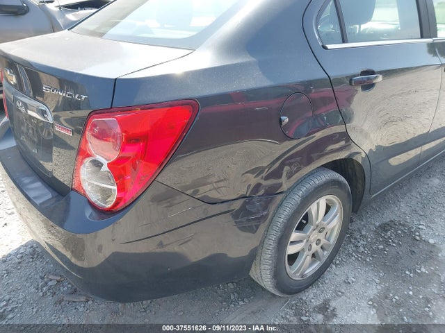Chevrolet SONIC LT 2016 1G1JC5SB2G4173019 Image 6