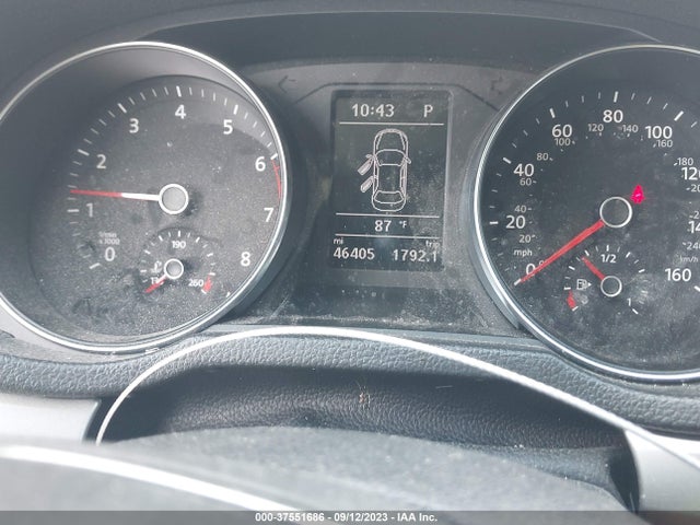 1VWAT7A31HC049776 Volkswagen Passat 1.8t S