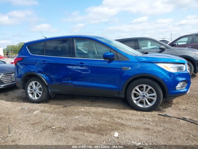 1FMCU0GD2KUC09693 Ford ESCAPE SE