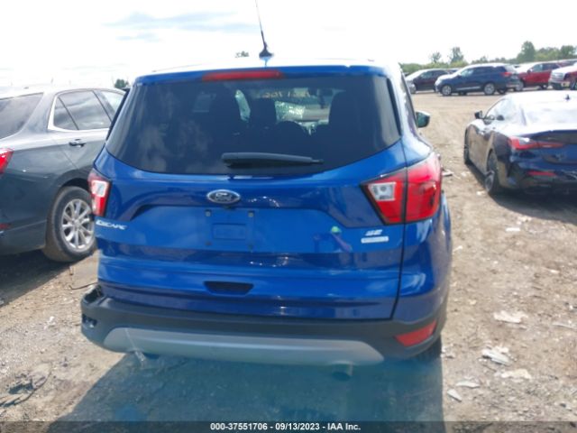 1FMCU0GD2KUC09693 Ford ESCAPE SE