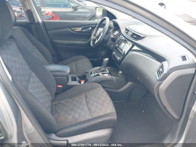 JN1BJ1CP9HW020988 Nissan Rogue Sport Sv