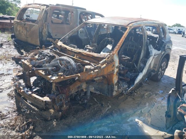 JN8BT3BA0NW043883 Nissan ROGUE SV