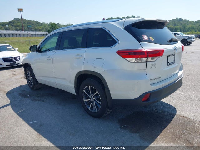 Toyota Highlander Xle/se 2017 5TDJZRFH6HS421807 Image 3